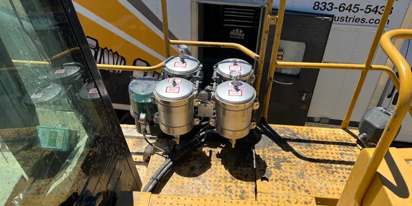 Fluid Containers on Equipment